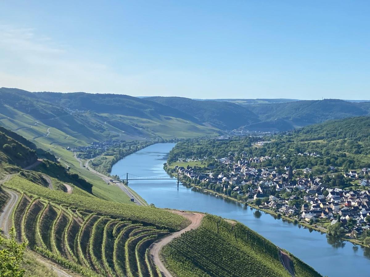 Ferienwohnungen Und Gaestezimmer Peter Busch Bernkastel-Kues Eksteriør bilde